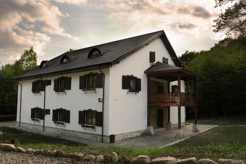 Cabana Izvoranu Exterior foto